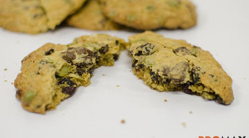 Trail Mix Protein Bar Cookie- #MAXMunchies